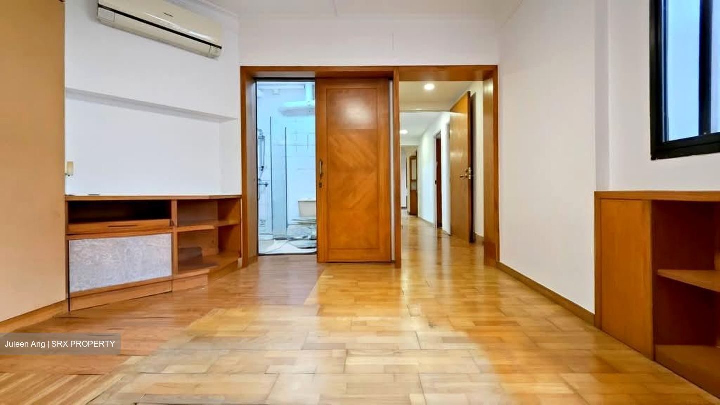 Blk 287A Jurong East Street 21 (Jurong East), HDB Executive #592611191